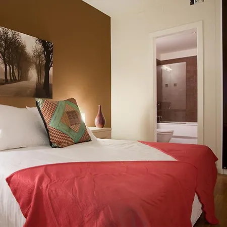 Lodging Apartments Rambla Catalunya - Miro Apartment