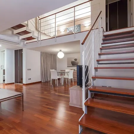Lodging Apartments Rambla Catalunya - Miro