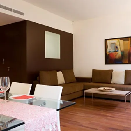 Apartment Lodging Apartments Rambla Catalunya - Miro