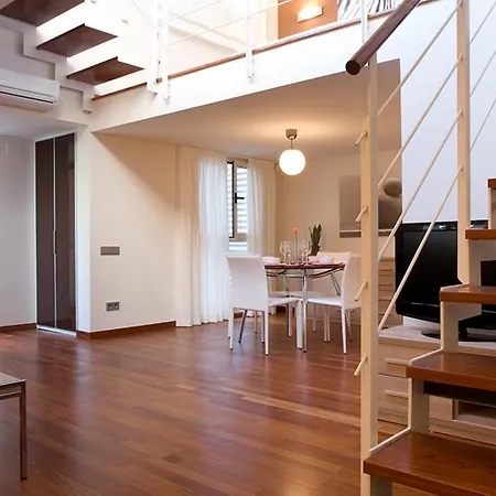 Apartament Rambla Catalunya - Miro *